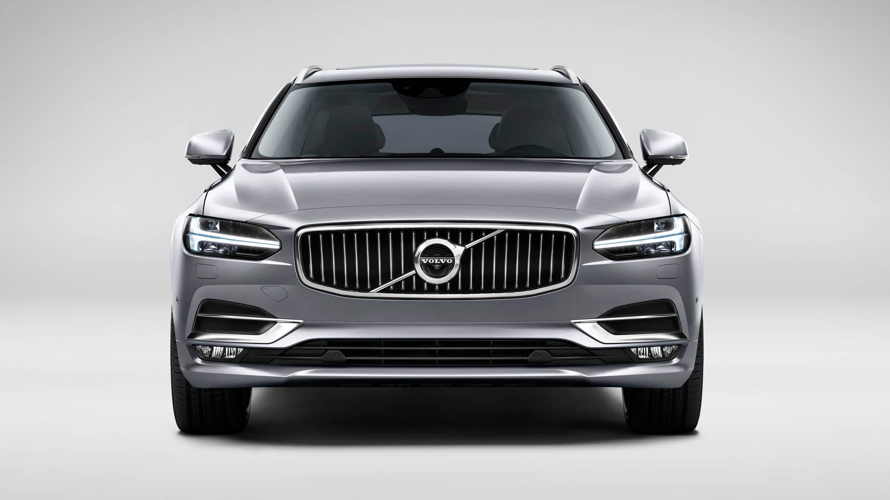 2018 volvo v90 wagon front