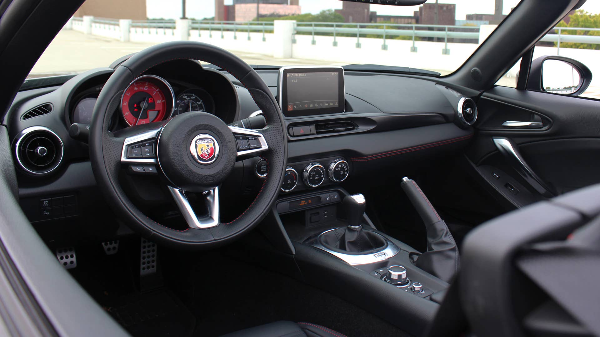 Fiat 124 Spider Abarth in blue