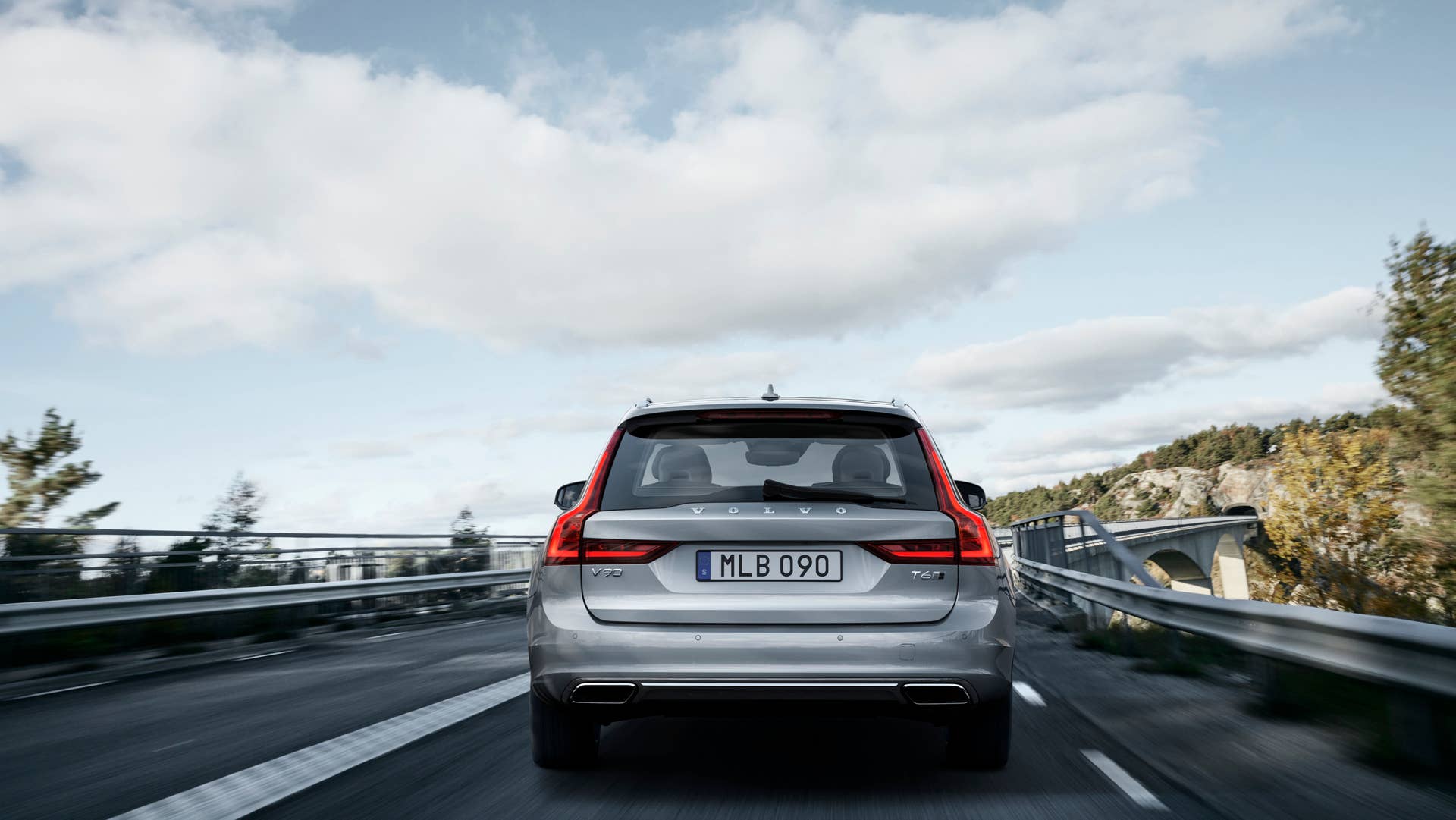 2018 volvo v90 wagon rear bridge