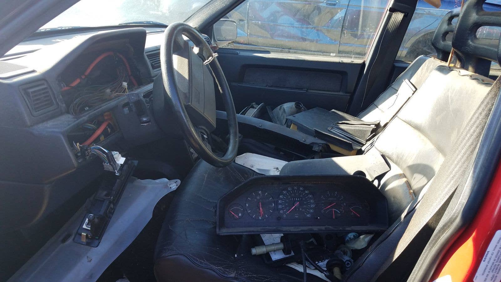 1991 Volvo 740 Turbo Wagon in California wrecking yard