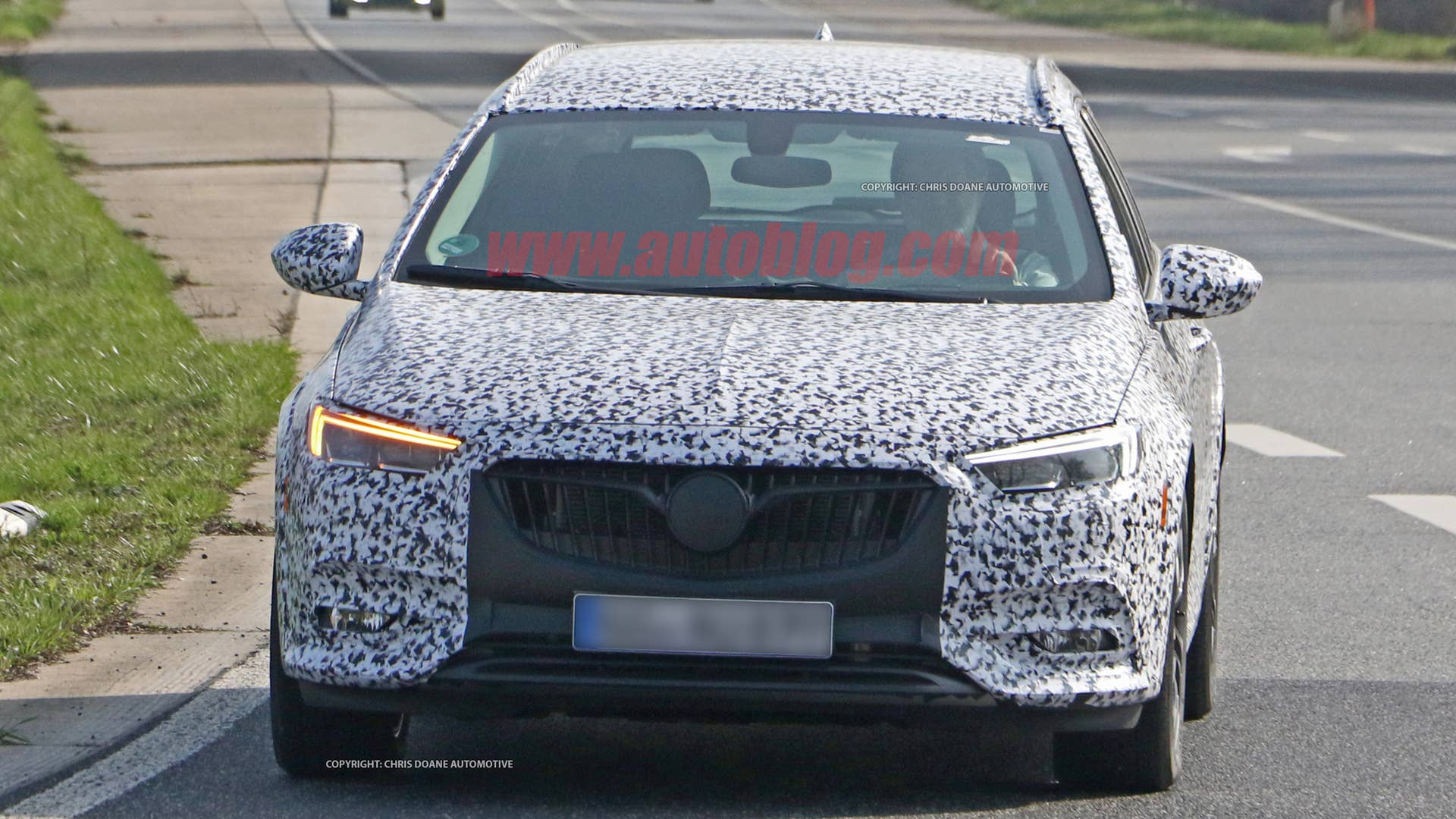 2018 Buick Regal Tourx wagon