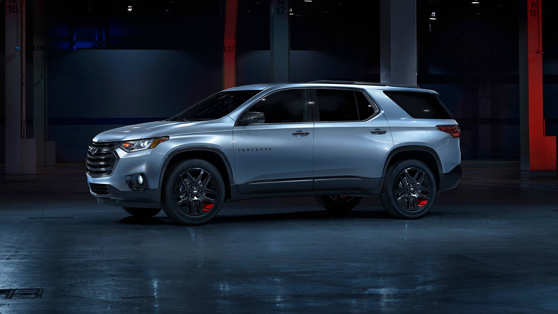 2018 chevy traverse redline