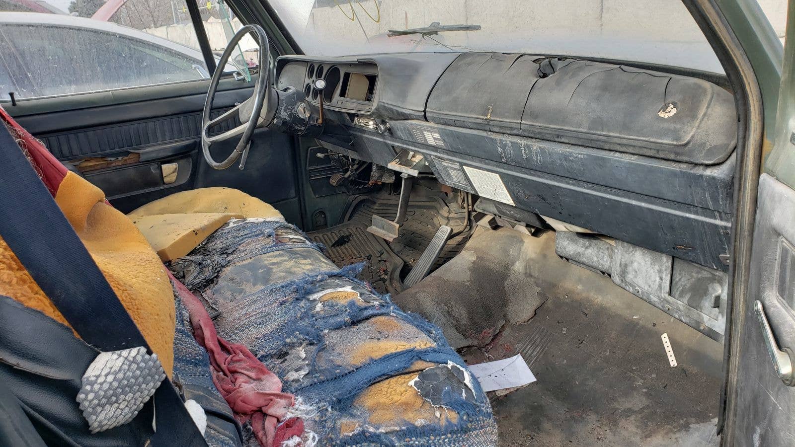 Junked 1976 Dodge D-100 pickup
