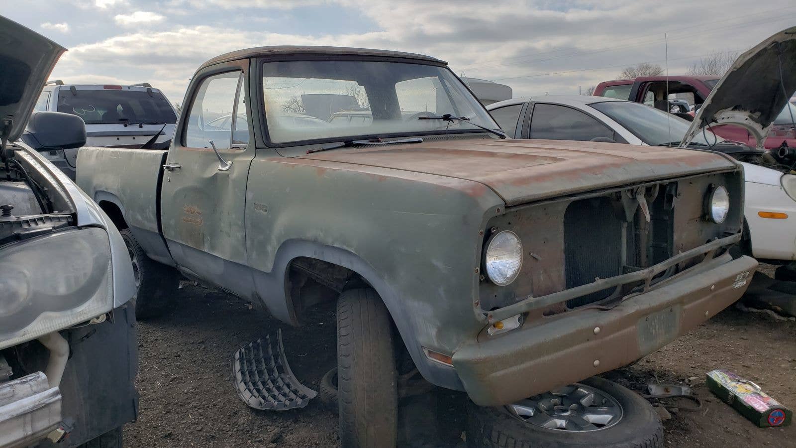 Junked 1976 Dodge D-100 pickup