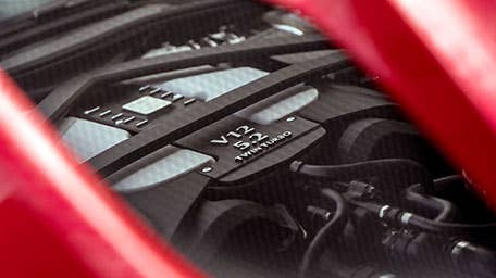 2019 Aston Martin DBS Superleggera