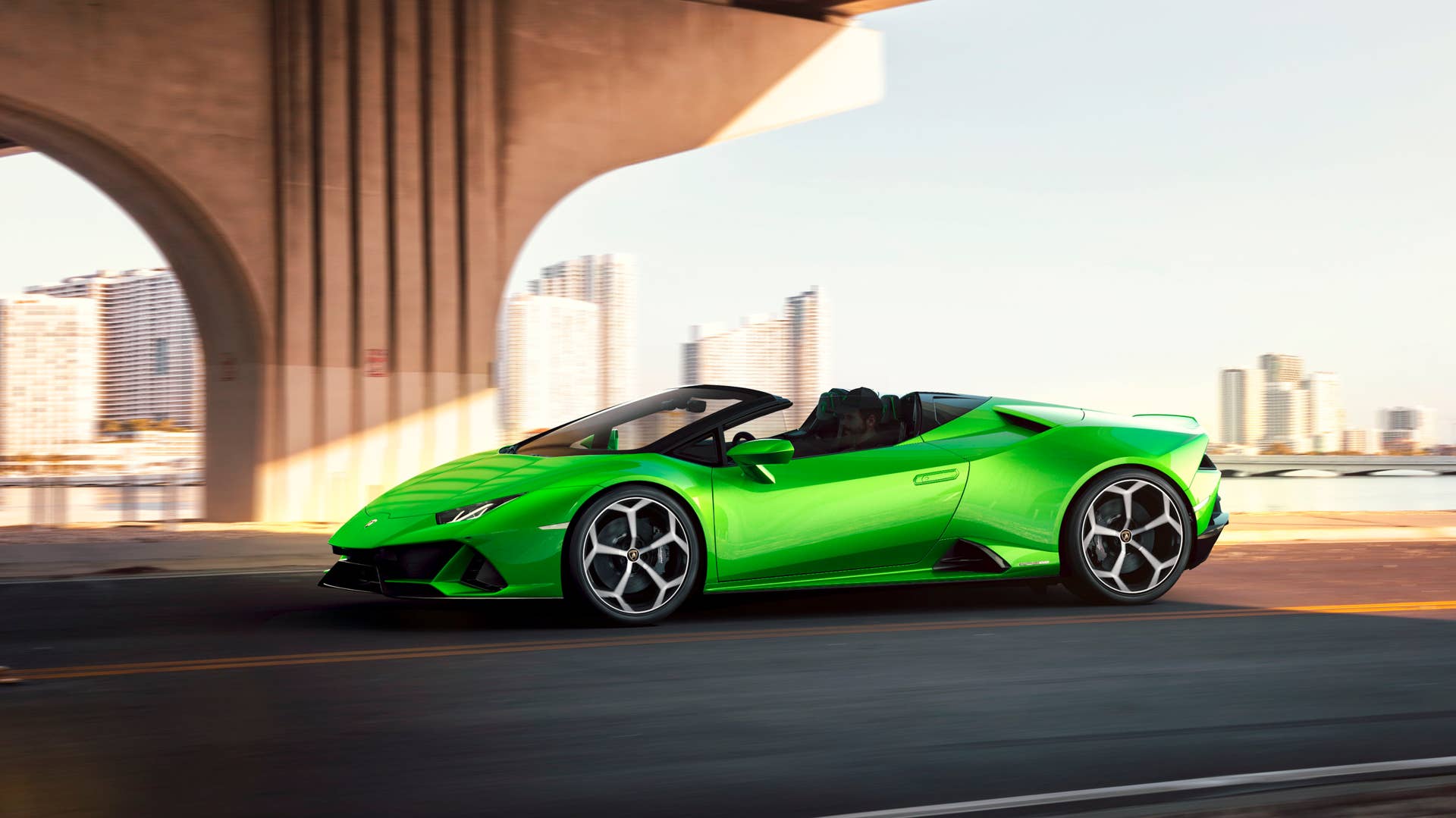 2020 Lamborghini Huracan Evo Spyder
