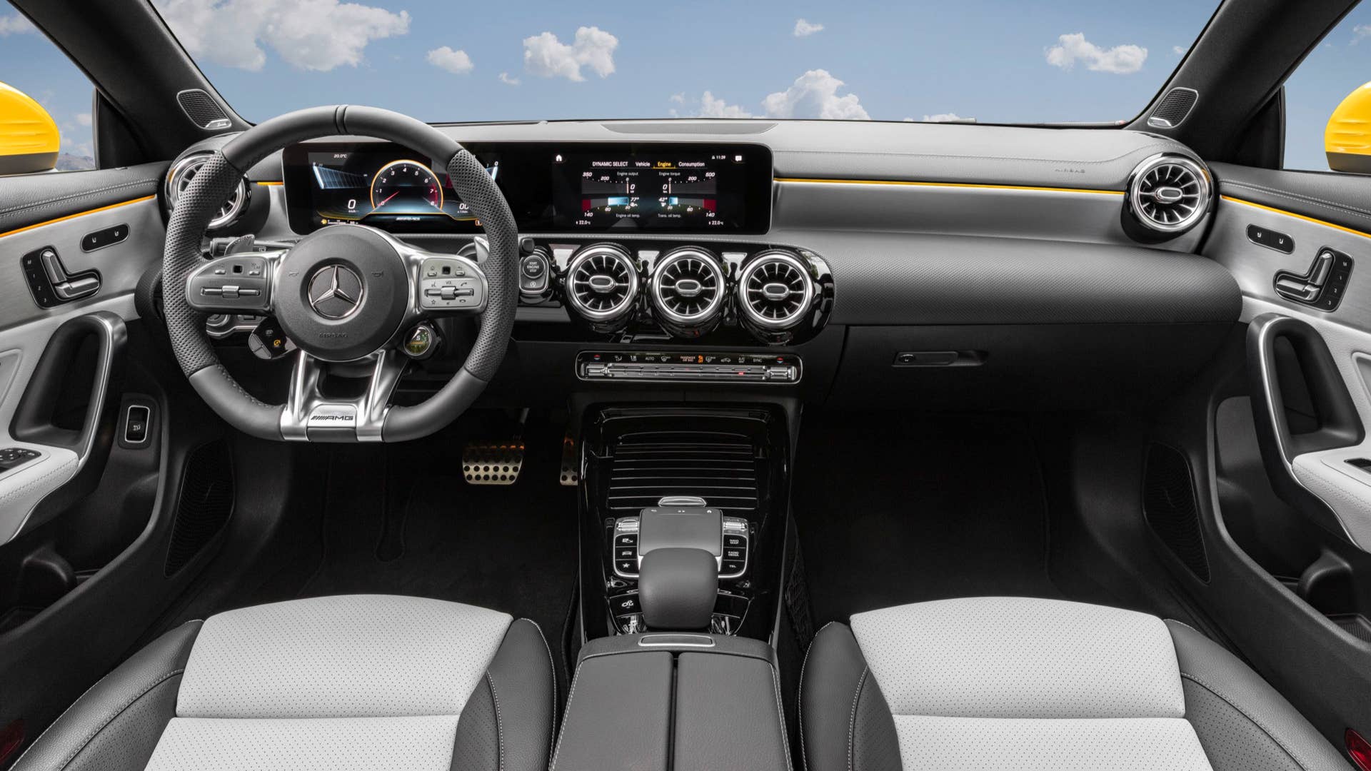 Mercedes-AMG CLA 35 Shooting Brake