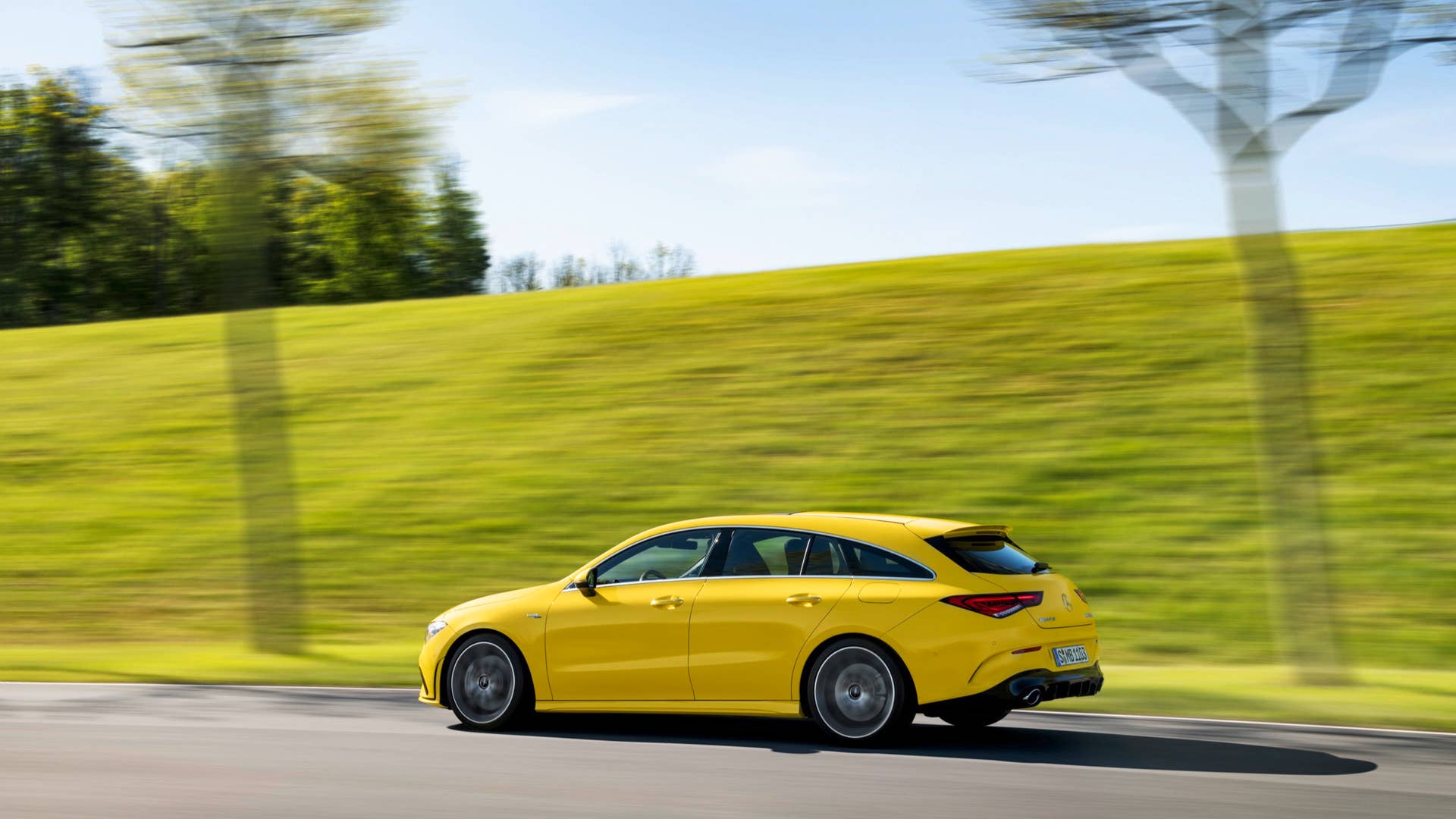 Mercedes-AMG CLA 35 Shooting Brake