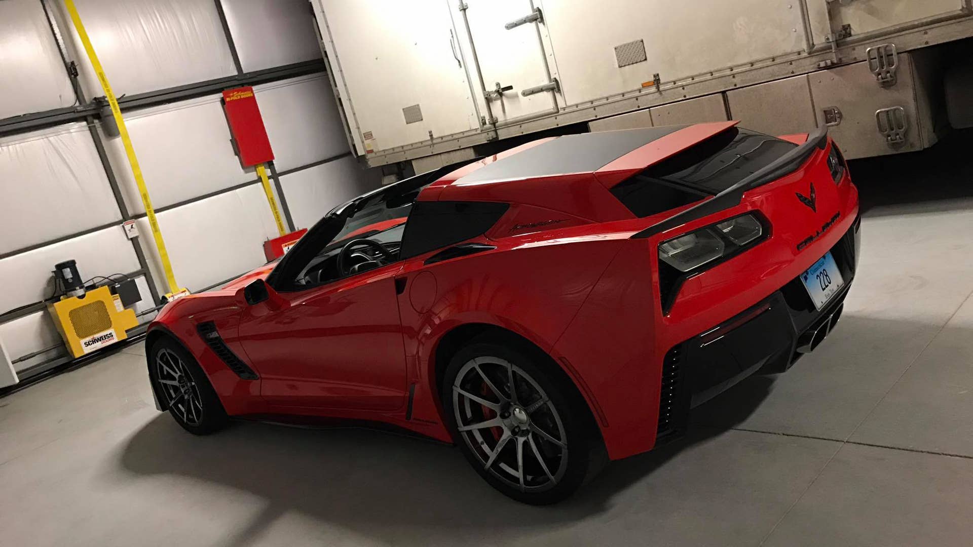 Callaway Corvette C7 AeroWagen top