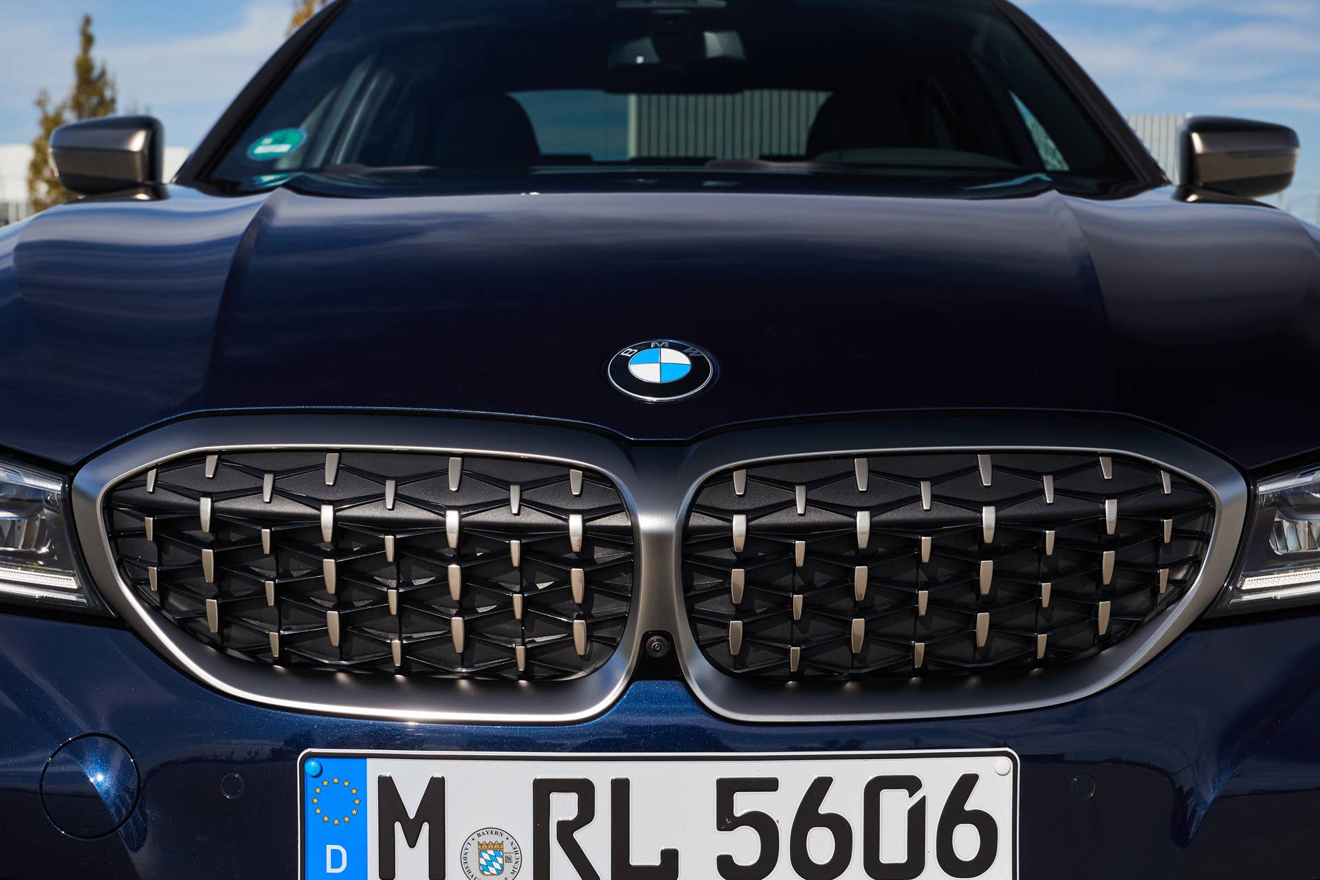 The sedan and wagon versions of the M340i get a First Edition trim limited to 340 units.