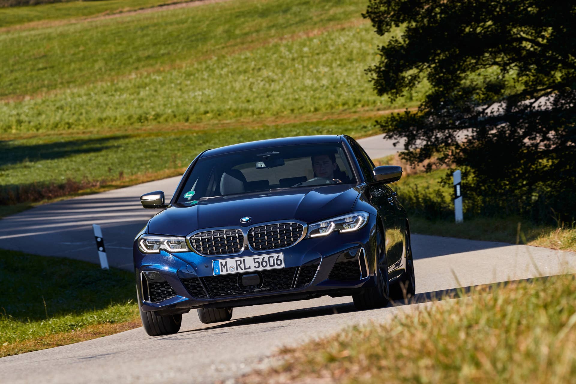 The sedan and wagon versions of the M340i get a First Edition trim limited to 340 units.