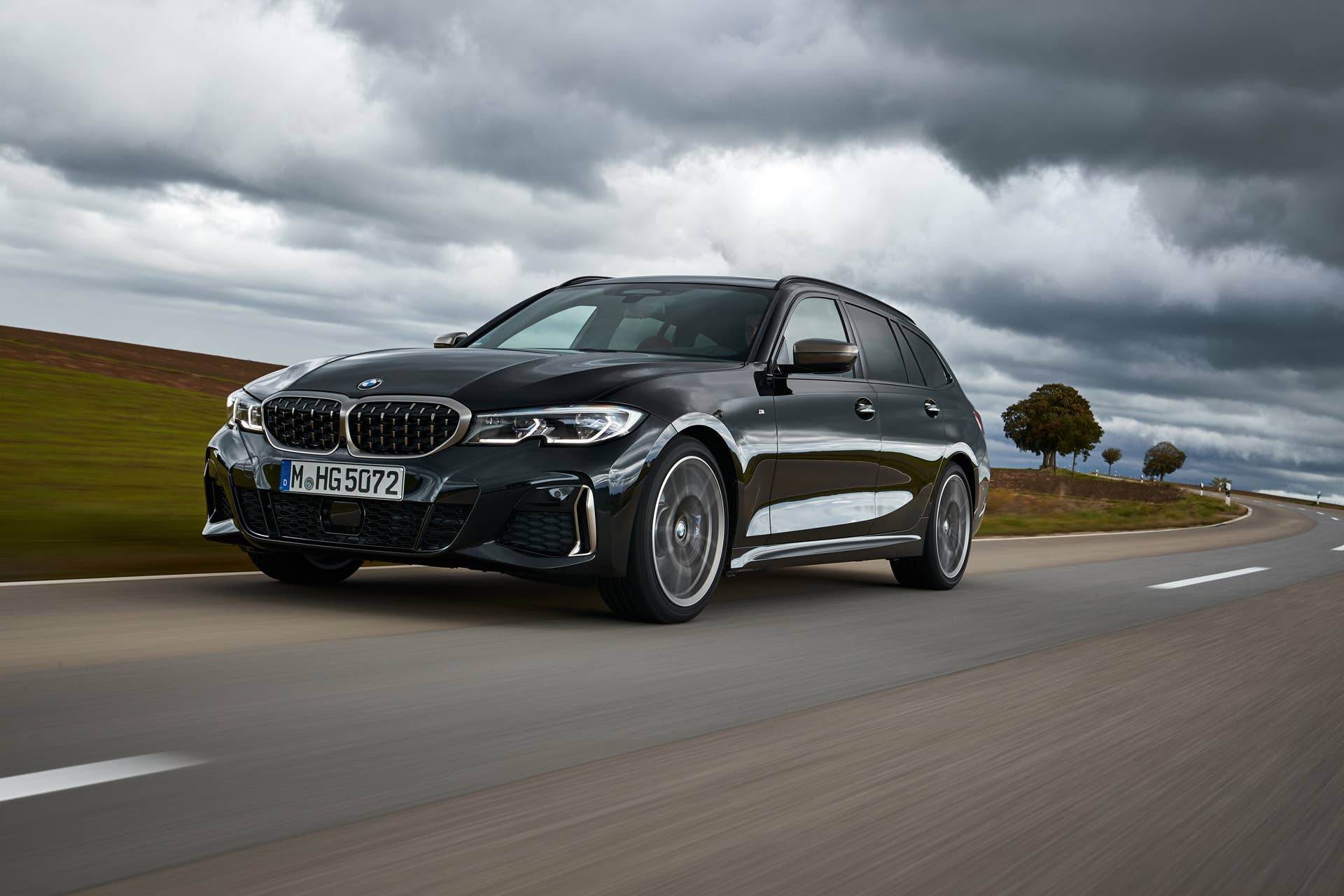 The M340i xDrive touring gets the same turbocharged inline-six with 374 hp and 369 lb-ft.