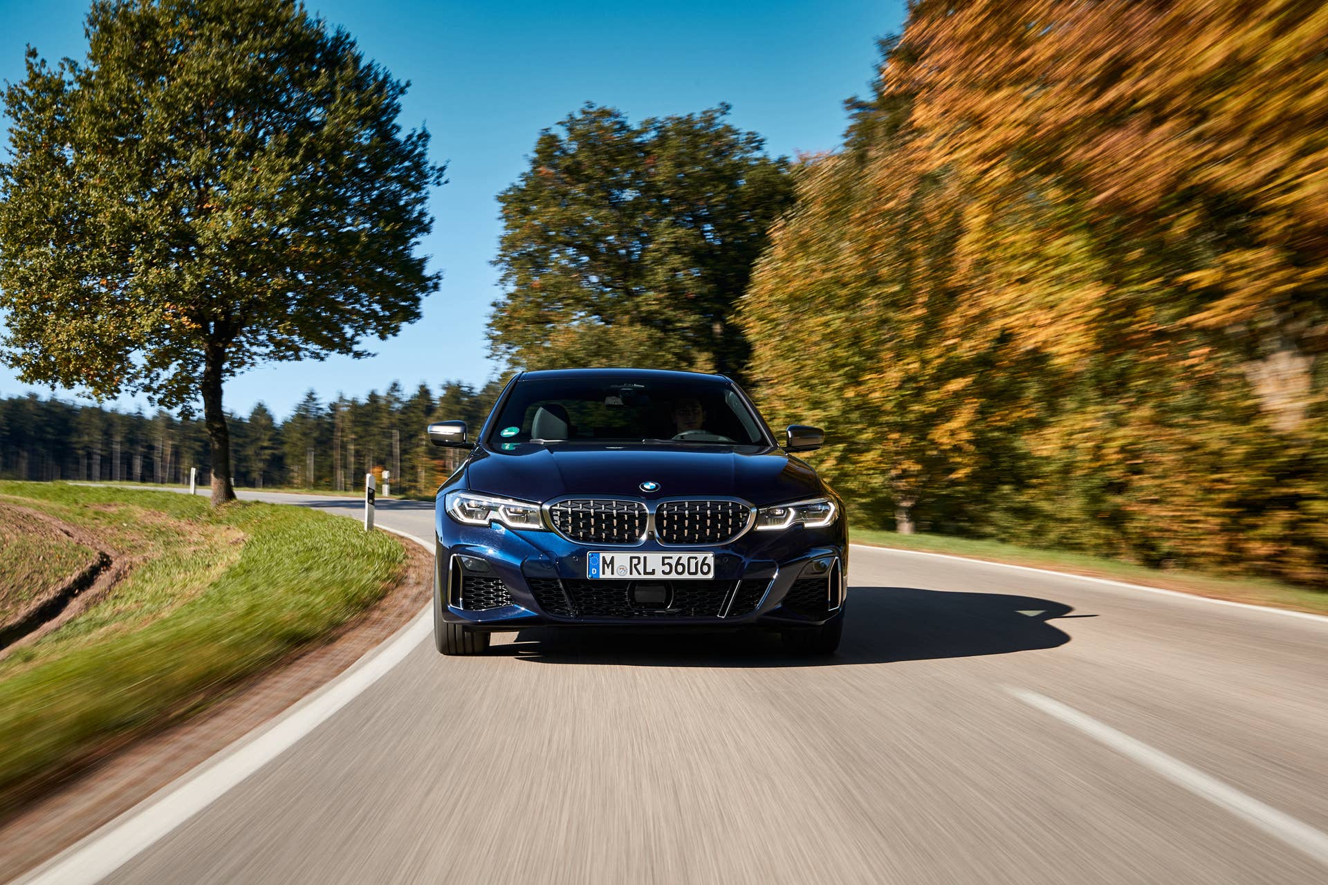 The sedan and wagon versions of the M340i get a First Edition trim limited to 340 units.