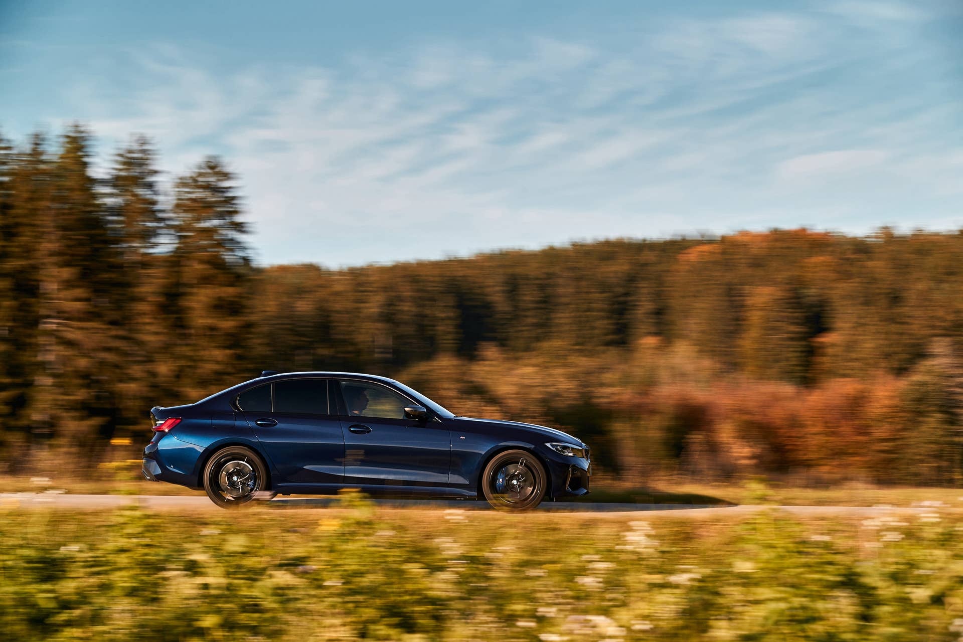 The sedan and wagon versions of the M340i get a First Edition trim limited to 340 units.
