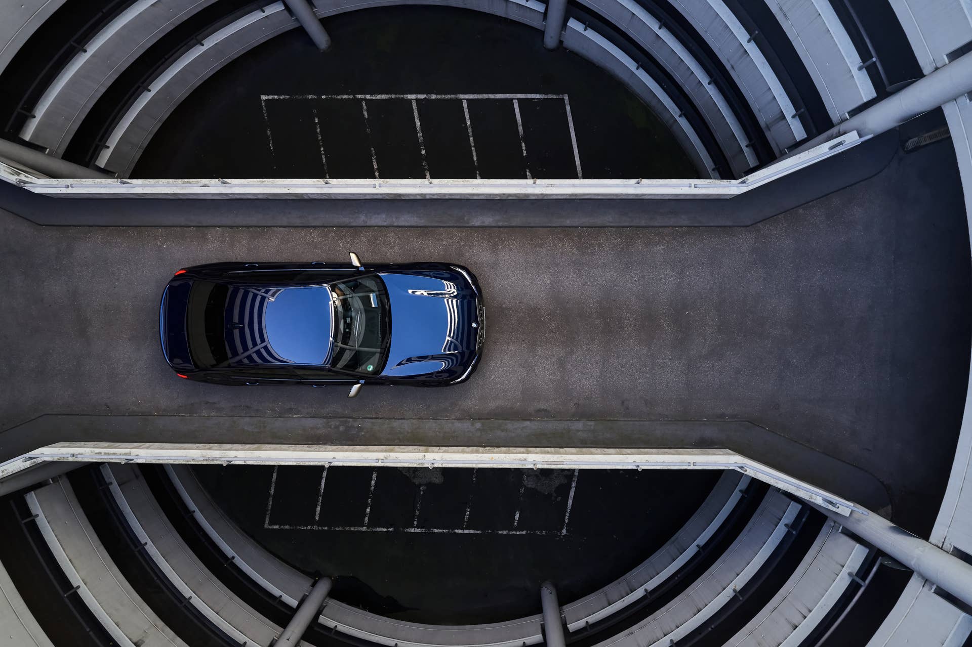 The sedan and wagon versions of the M340i get a First Edition trim limited to 340 units.