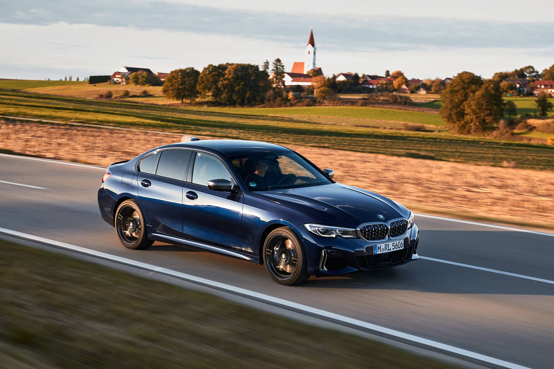 The sedan and wagon versions of the M340i get a First Edition trim limited to 340 units.