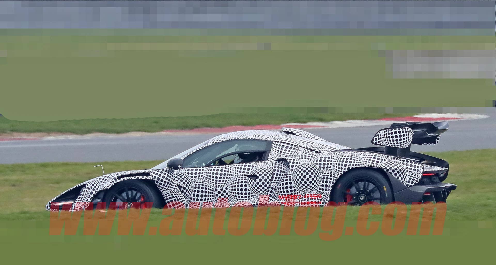 McLaren Senna GTR