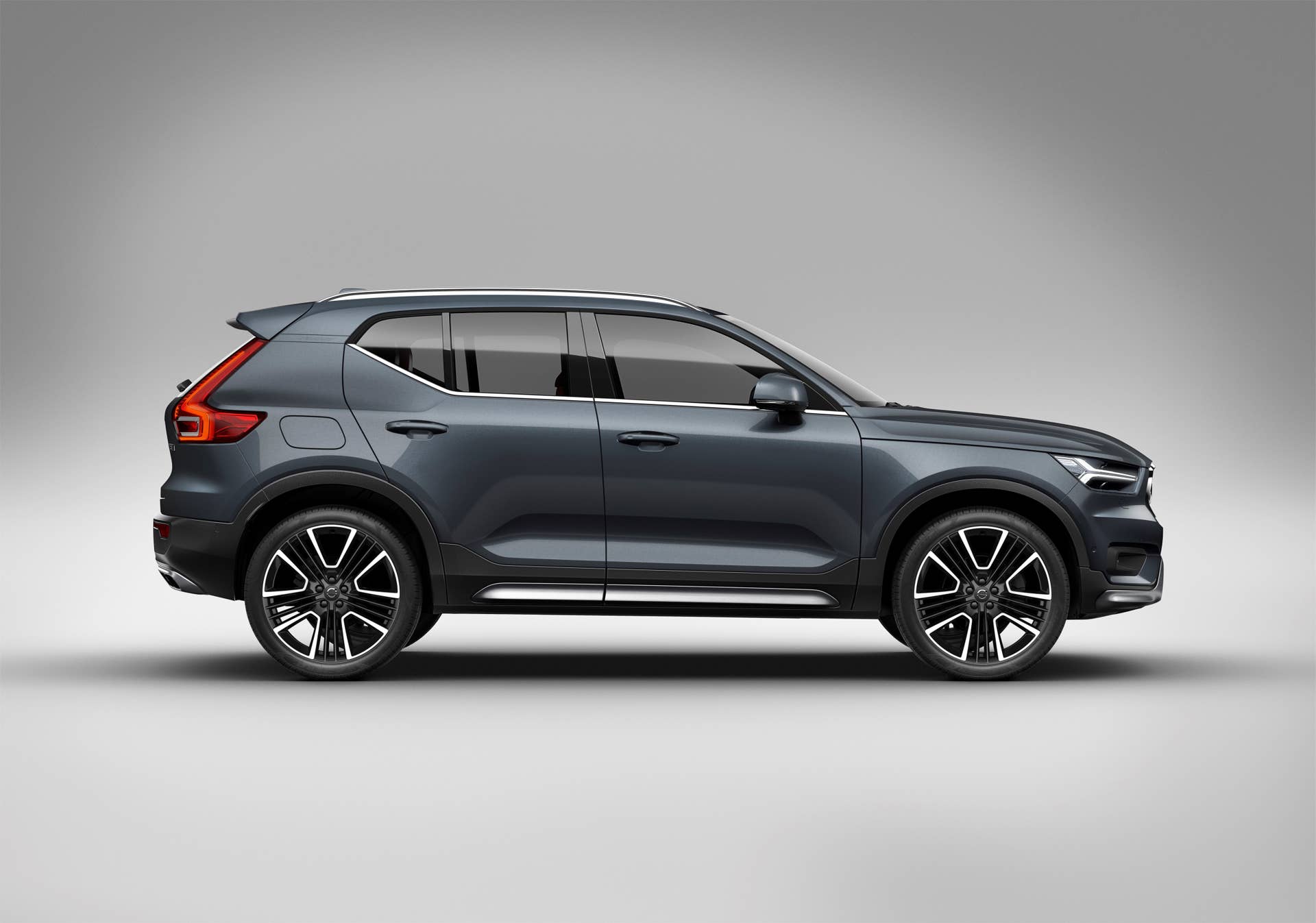 New Volvo XC40 - exterior