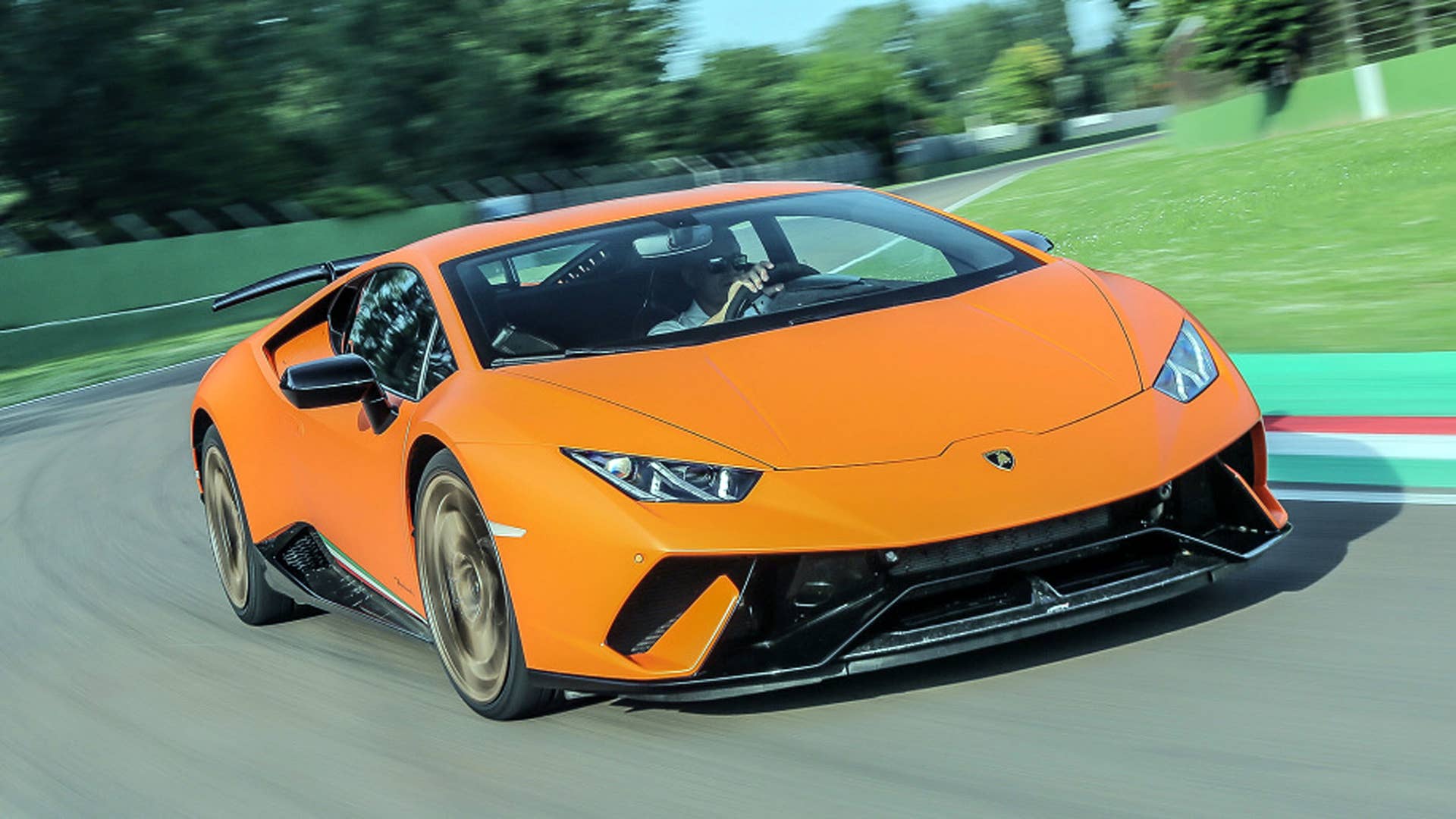 2018 Lamborghini Huracan Performante