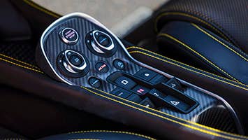 ​​2018 McLaren 570S Spider