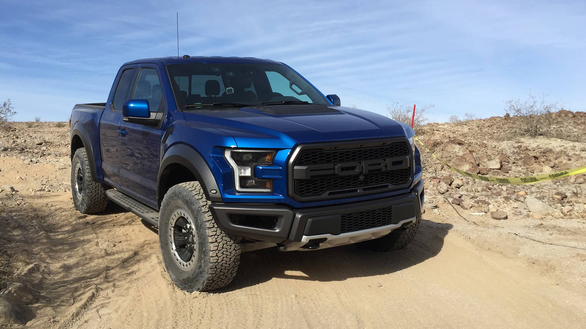 2017 Ford F-150 Raptor lead