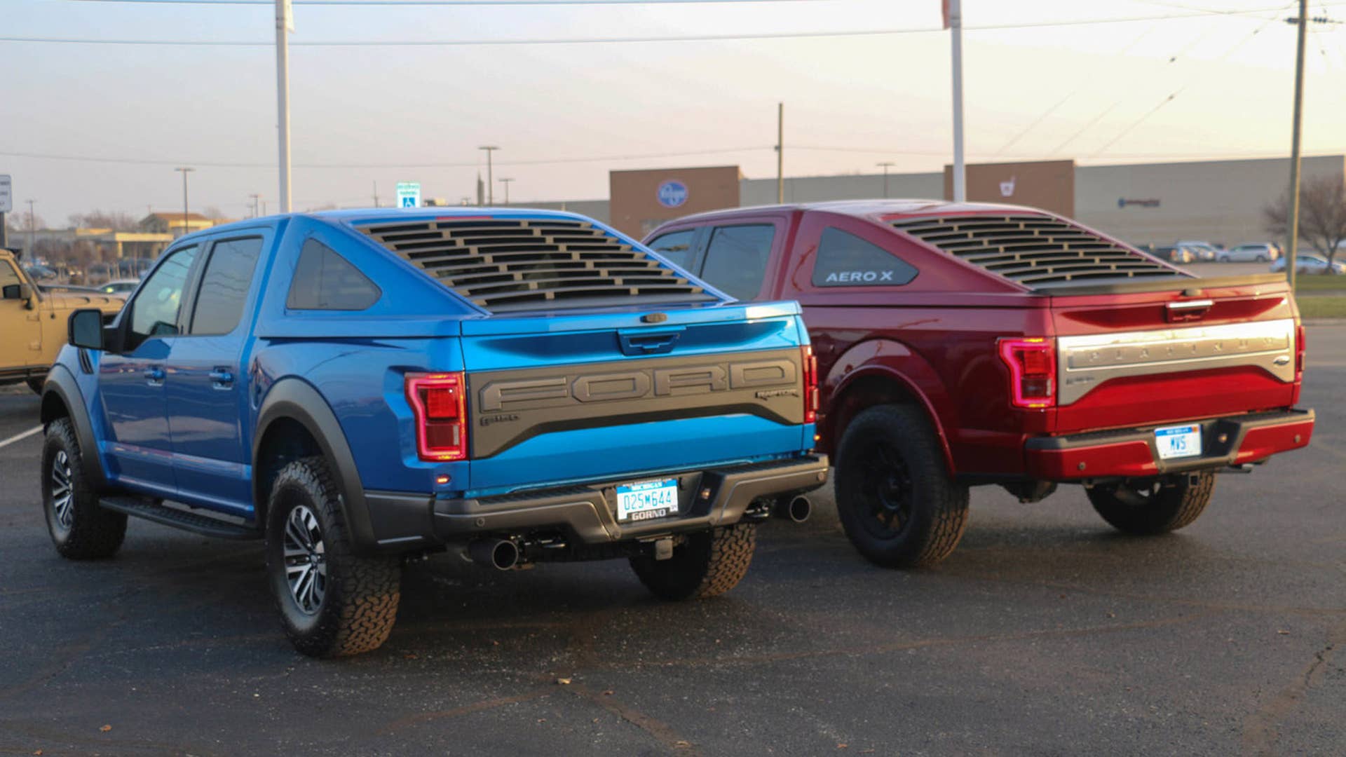 AeroX Fastback Truck Bed Cap