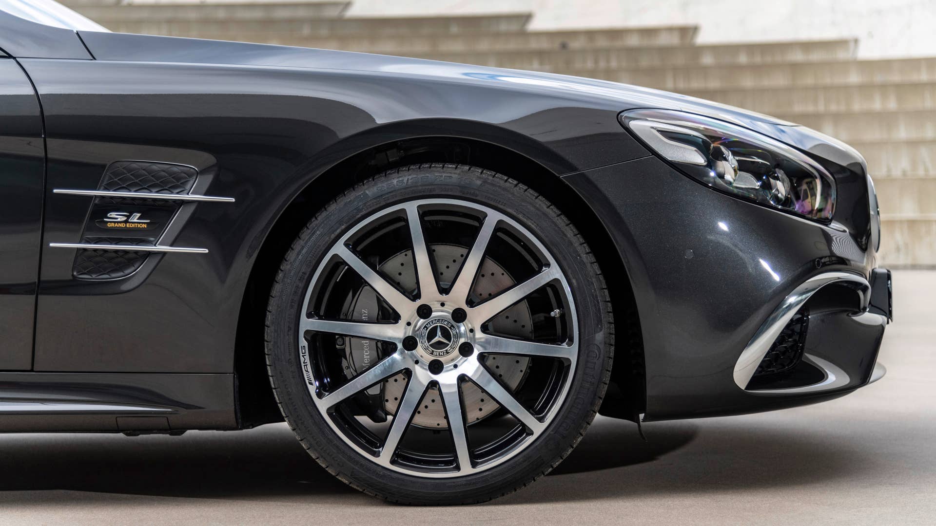 2019 Mercedes-Benz SL Grand Edition