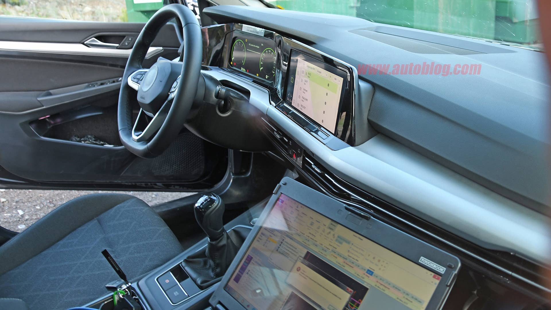 VW Golf spy photos