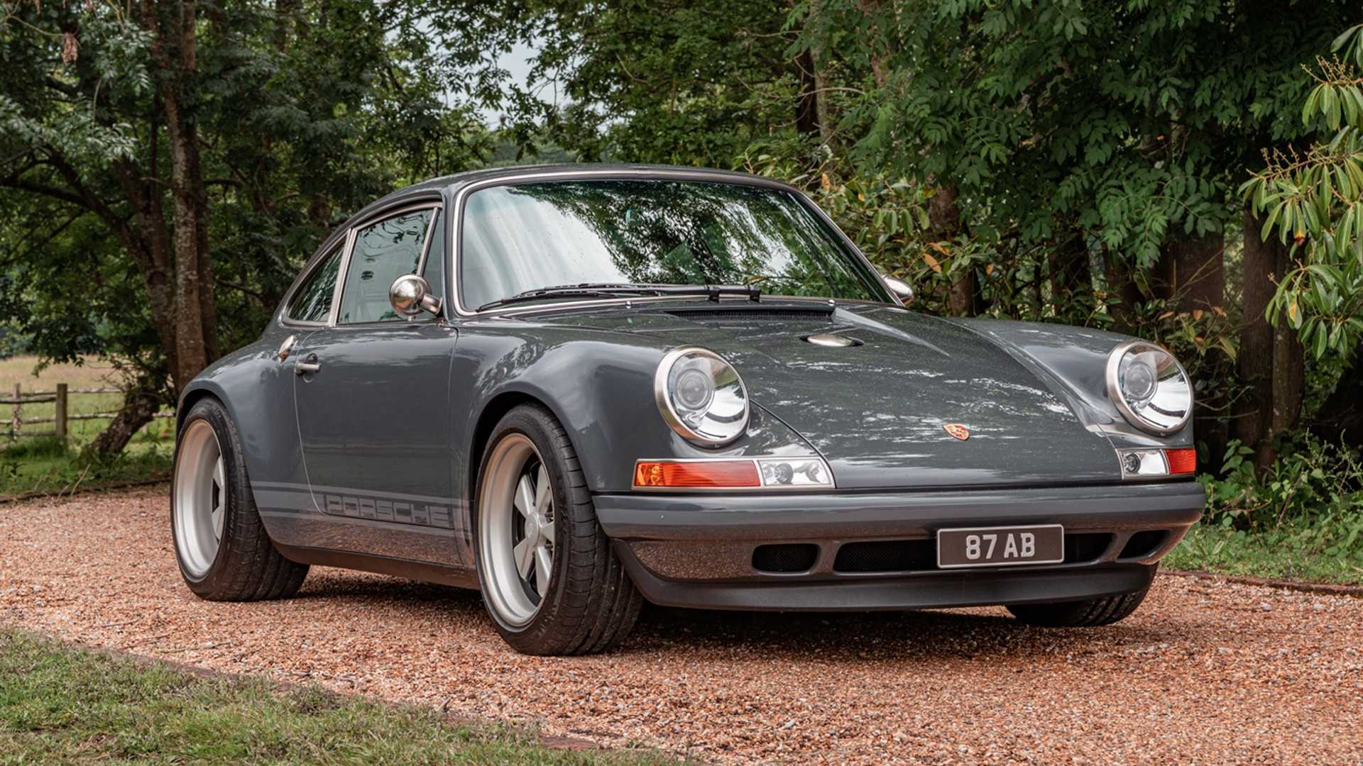 Singer Porsche 911s at Goodwood