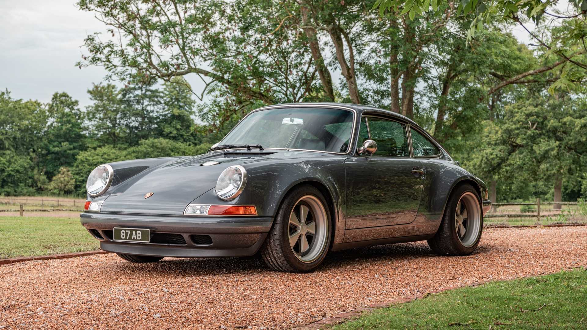 Singer Porsche 911s at Goodwood
