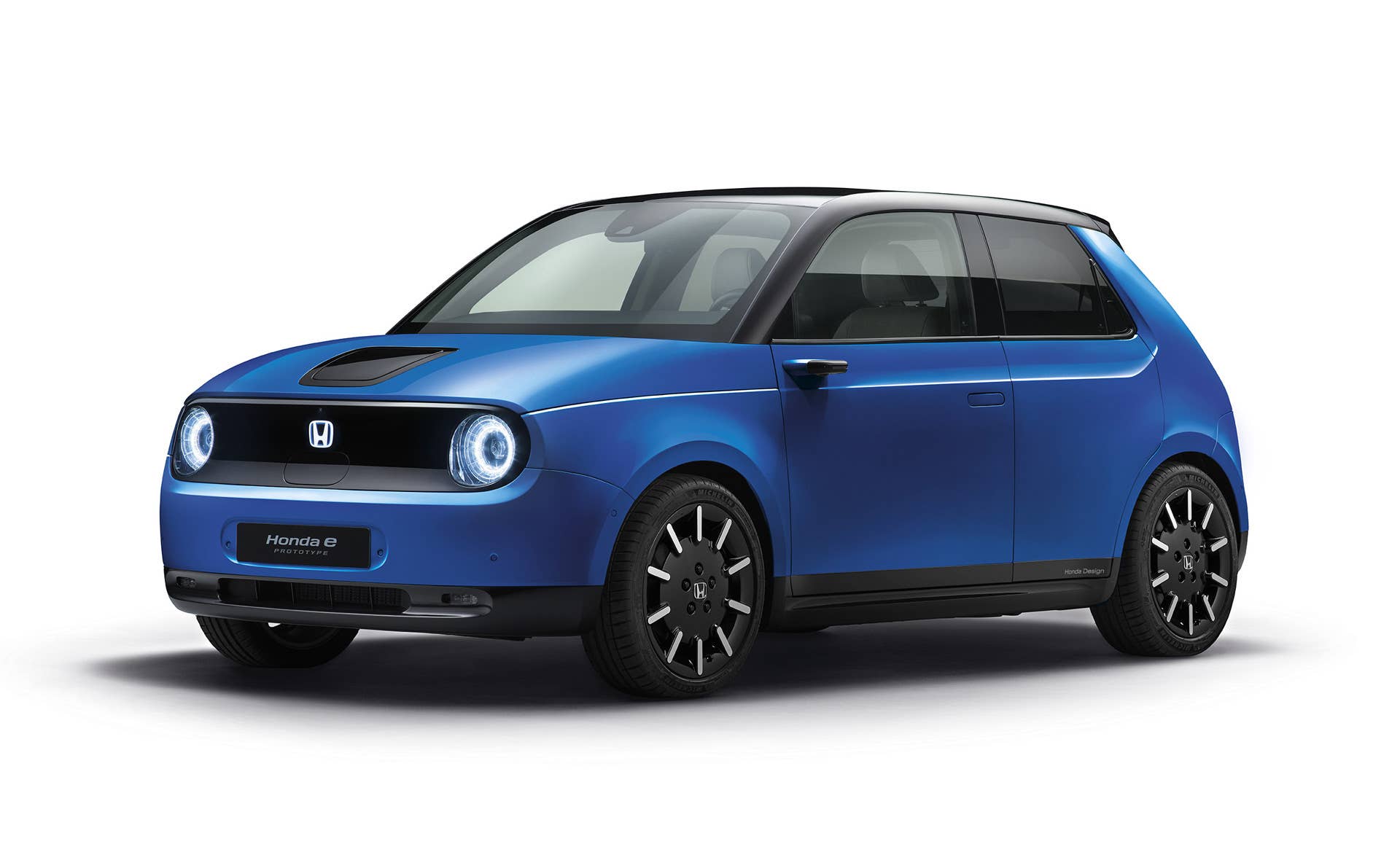 Check out the new colors available for the electric Honda.
