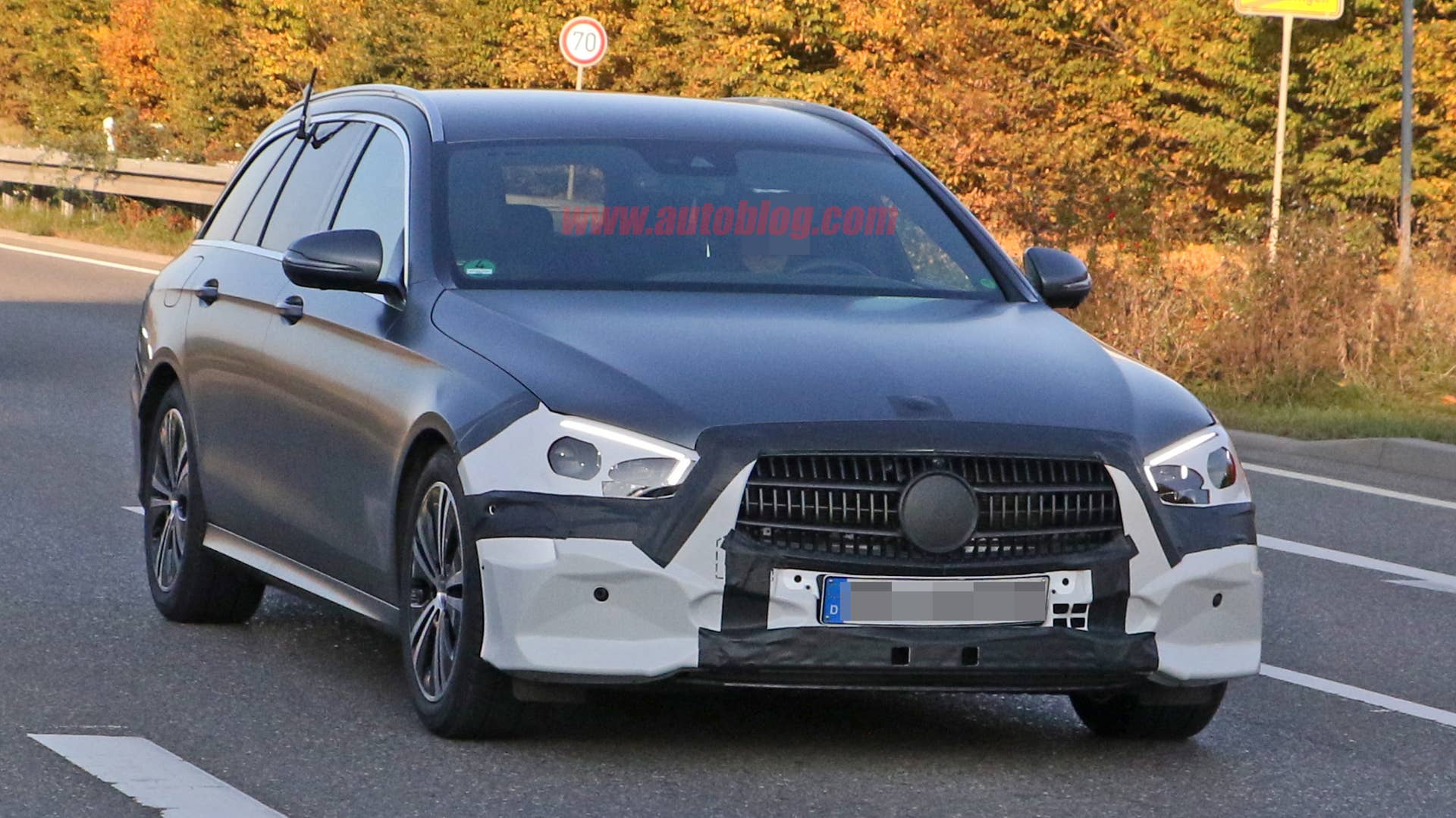 Spy photos of the 2020 Mercedes-Benz E-Class station wagon.