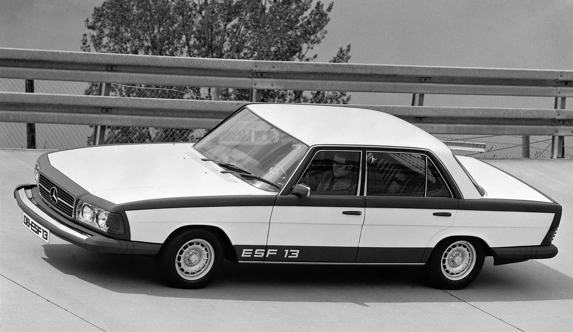 Mercedes-Benz ESF 2019