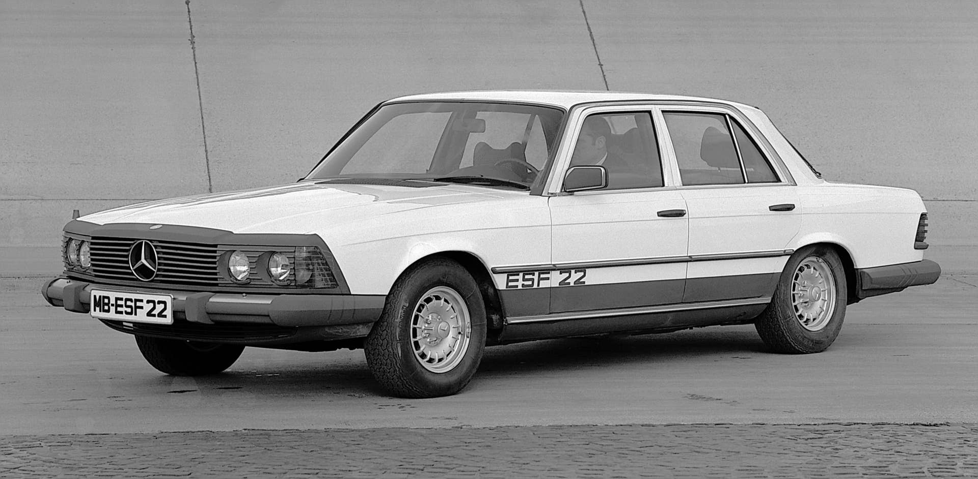 Mercedes-Benz ESF 2019