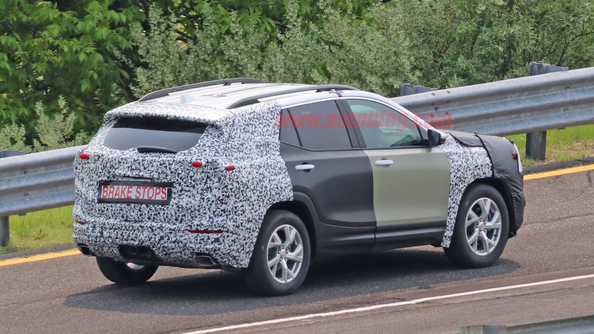 2021 GMC Terrain spied
