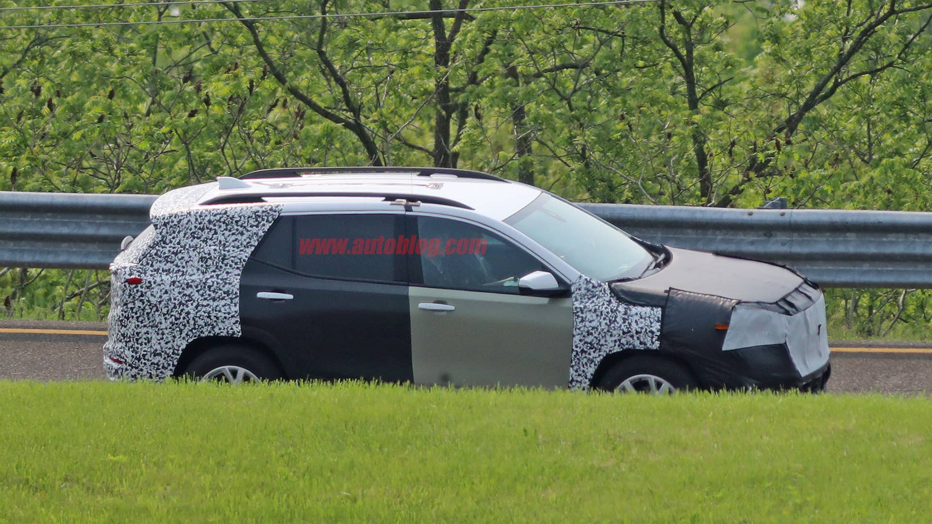 2021 GMC Terrain spied