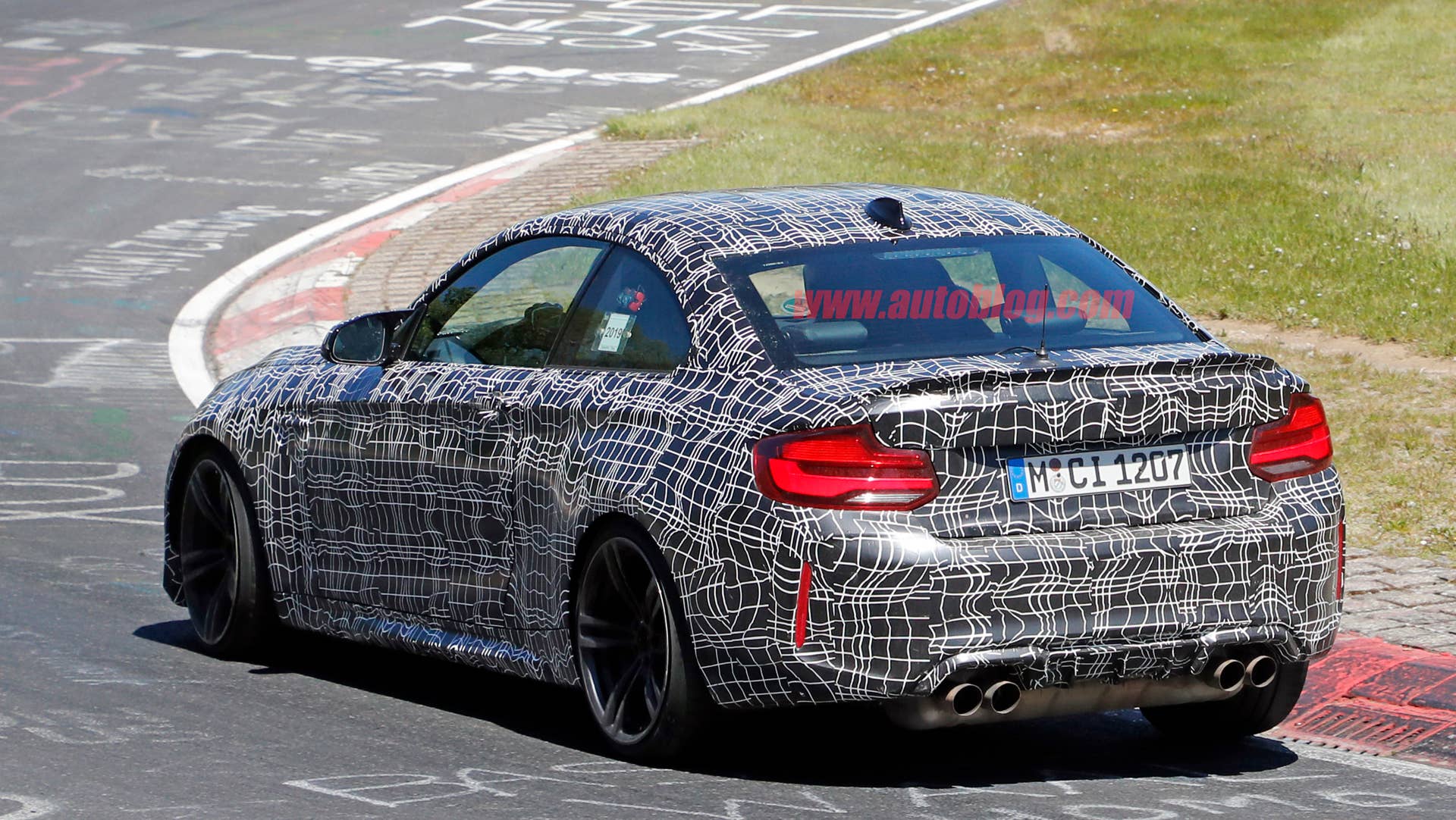BMW M2 CS
