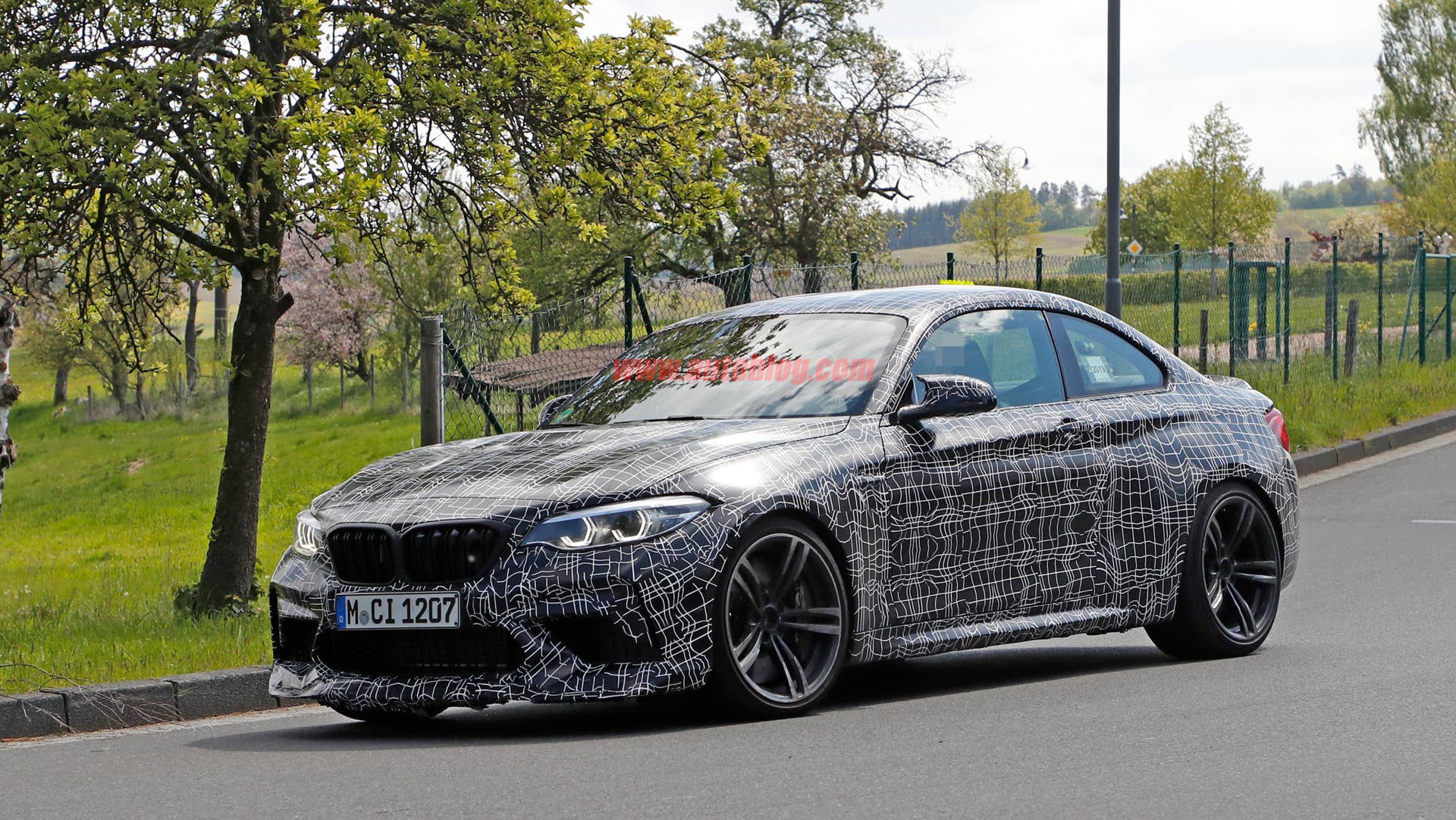 BMW M2 CS