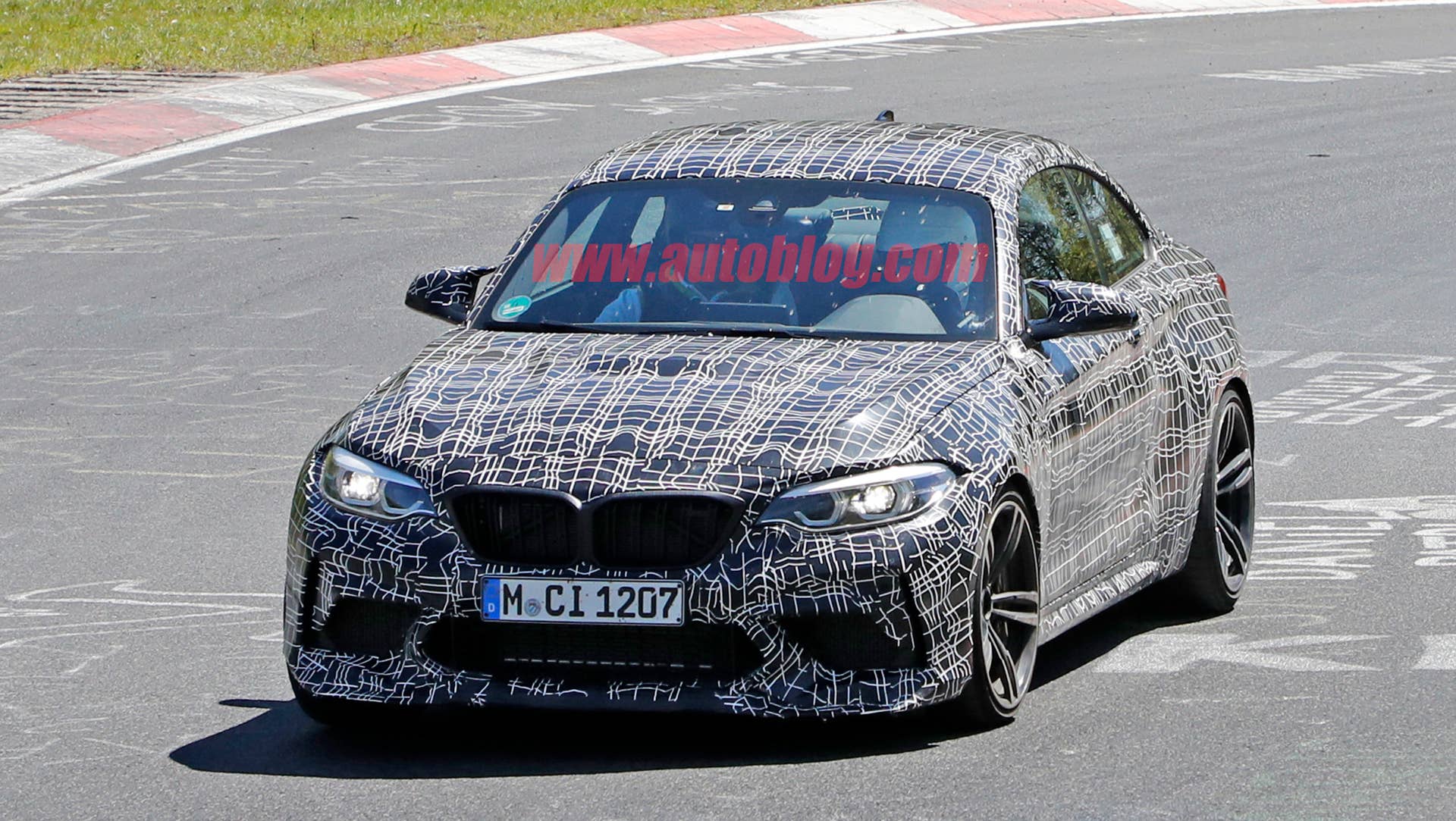 BMW M2 CS