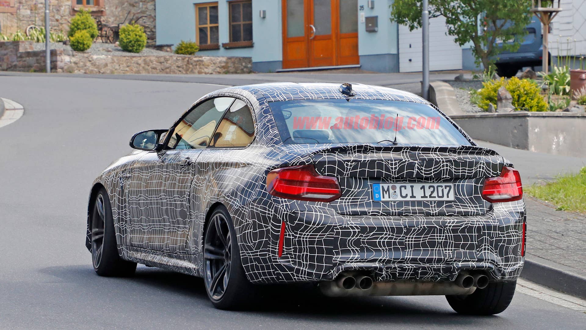 BMW M2 CS