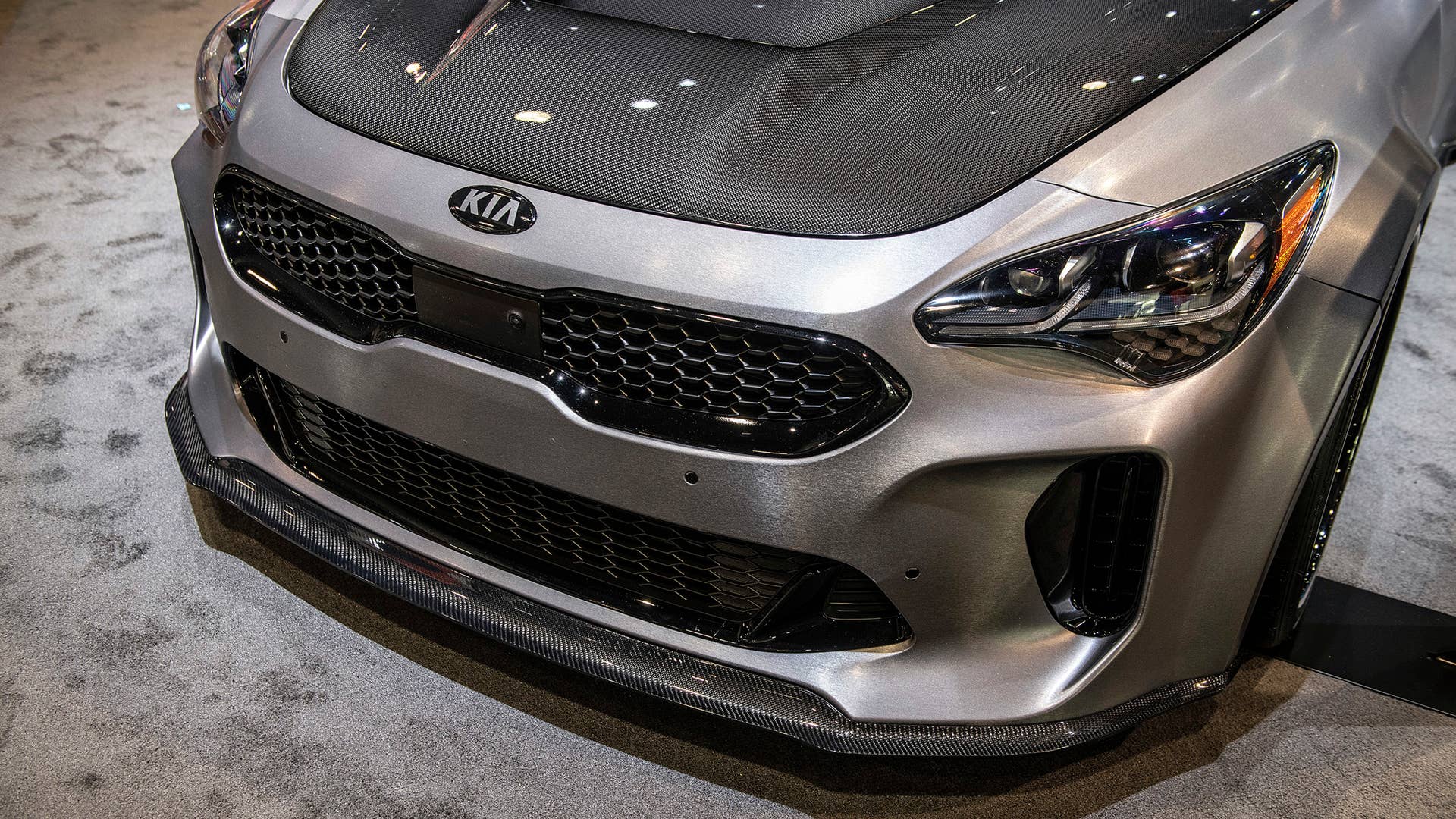 DUB 2019 Kia Stinger GT