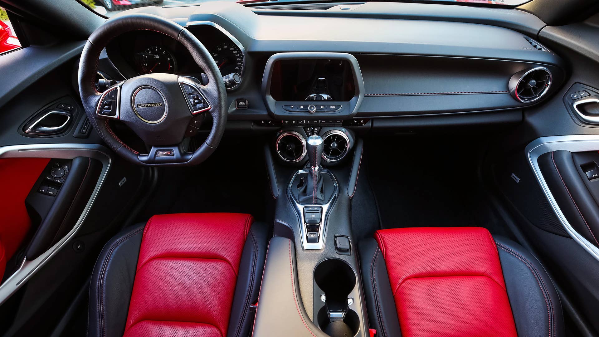 2019 Chevy Camaro SS 10-Speed