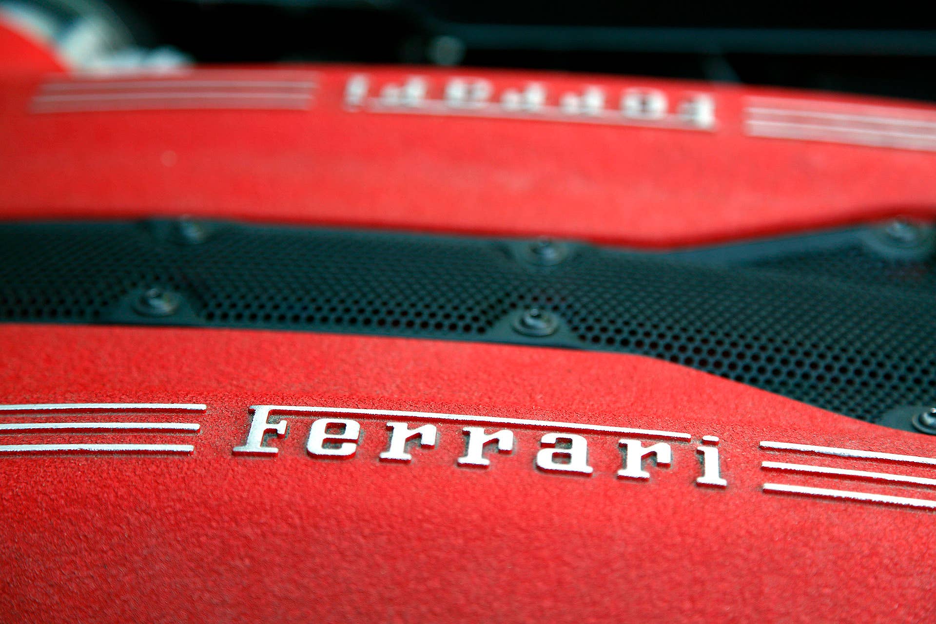 2016 Ferrari 488 GTB engine detail