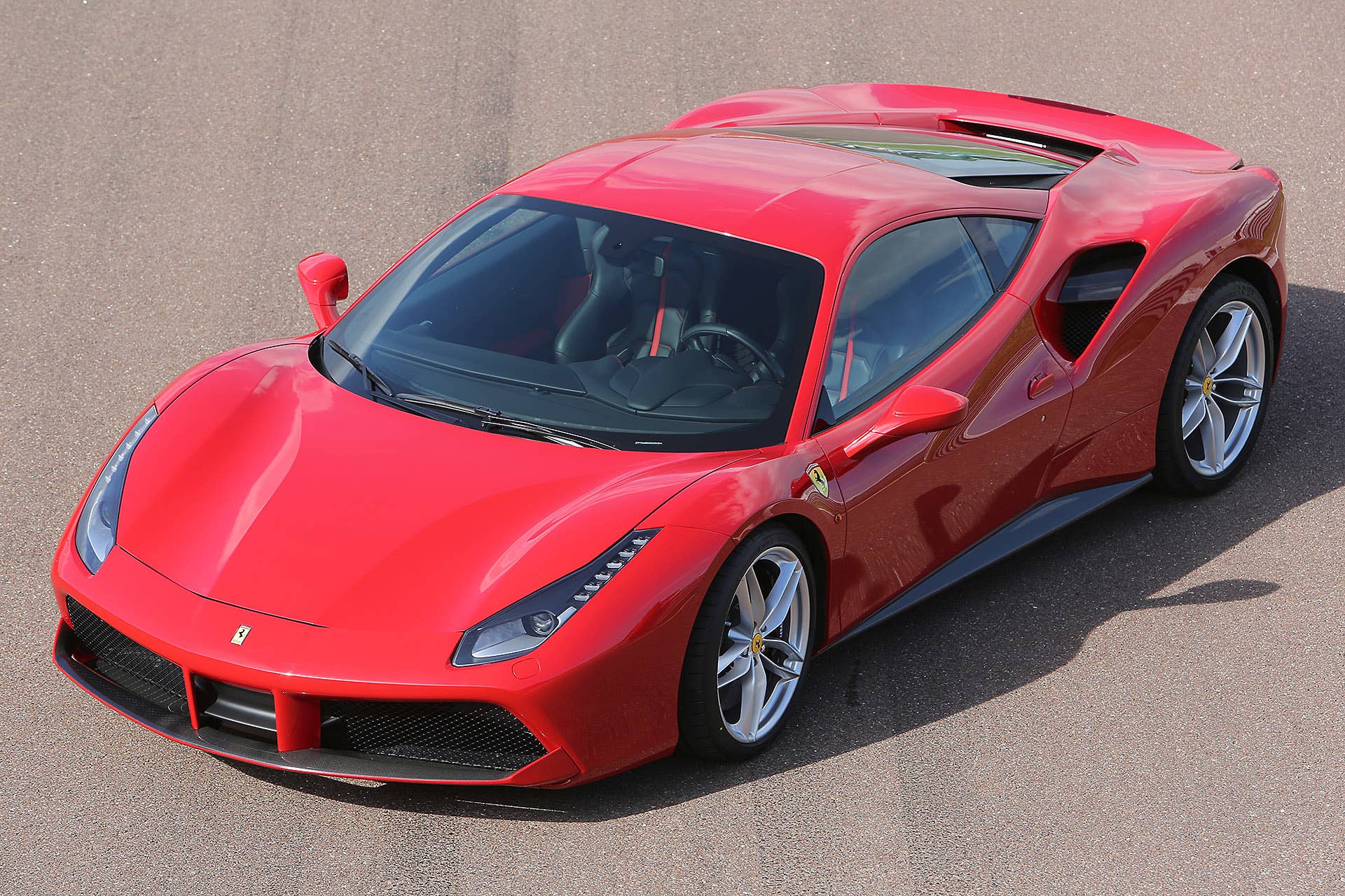 2016 Ferrari 488 GTB front 3/4 view