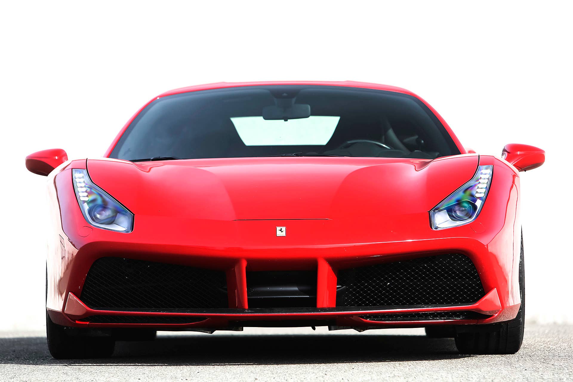 2016 Ferrari 488 GTB front view