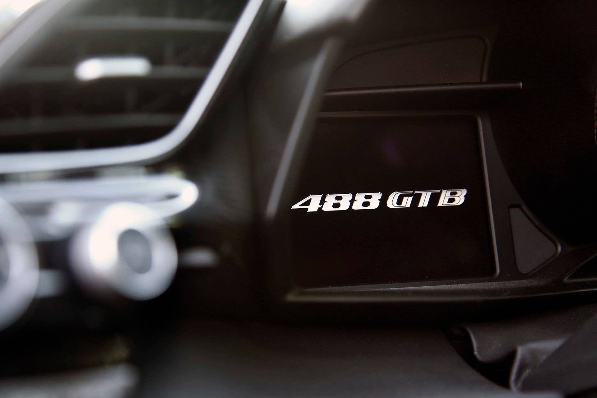 2016 Ferrari 488 GTB gauges