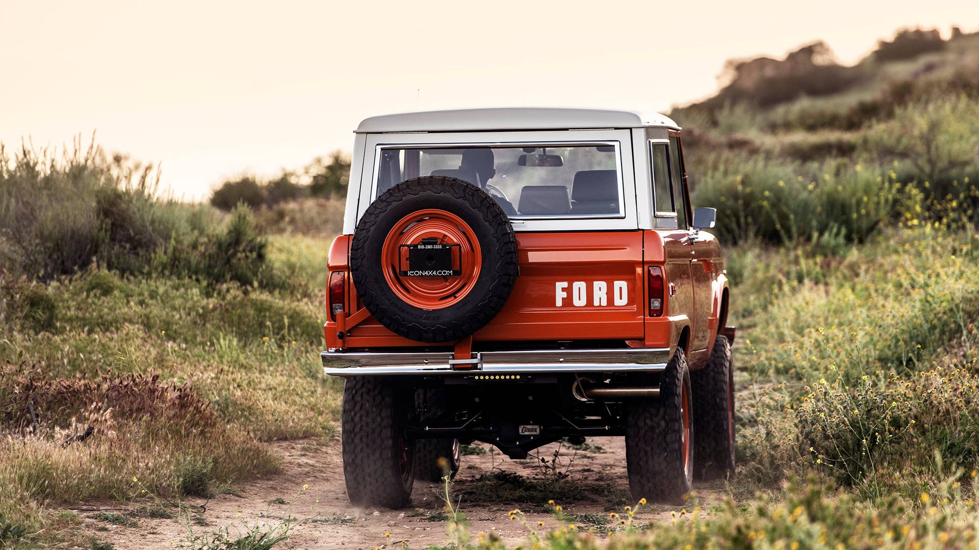 ICON BR Old School Ford Bronco