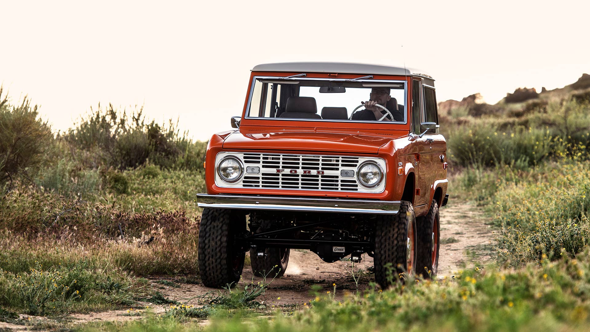 ICON BR Old School Ford Bronco