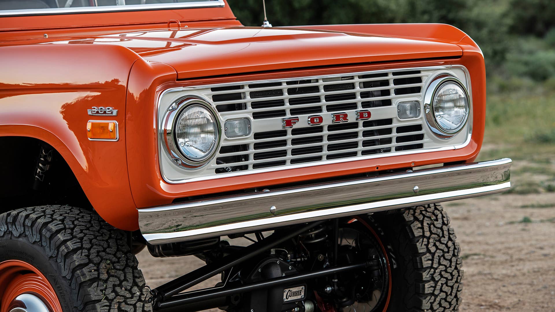 ICON BR Old School Ford Bronco