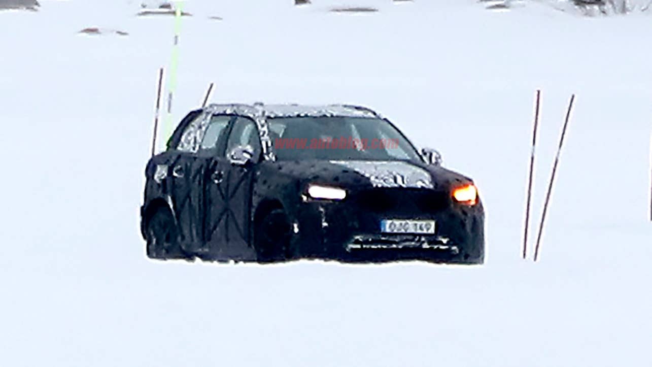 Spy-Shots of Cars This image has been optimized for a calibrated screen with a Gamma of 2.2 and a colour temperature of 6500°K